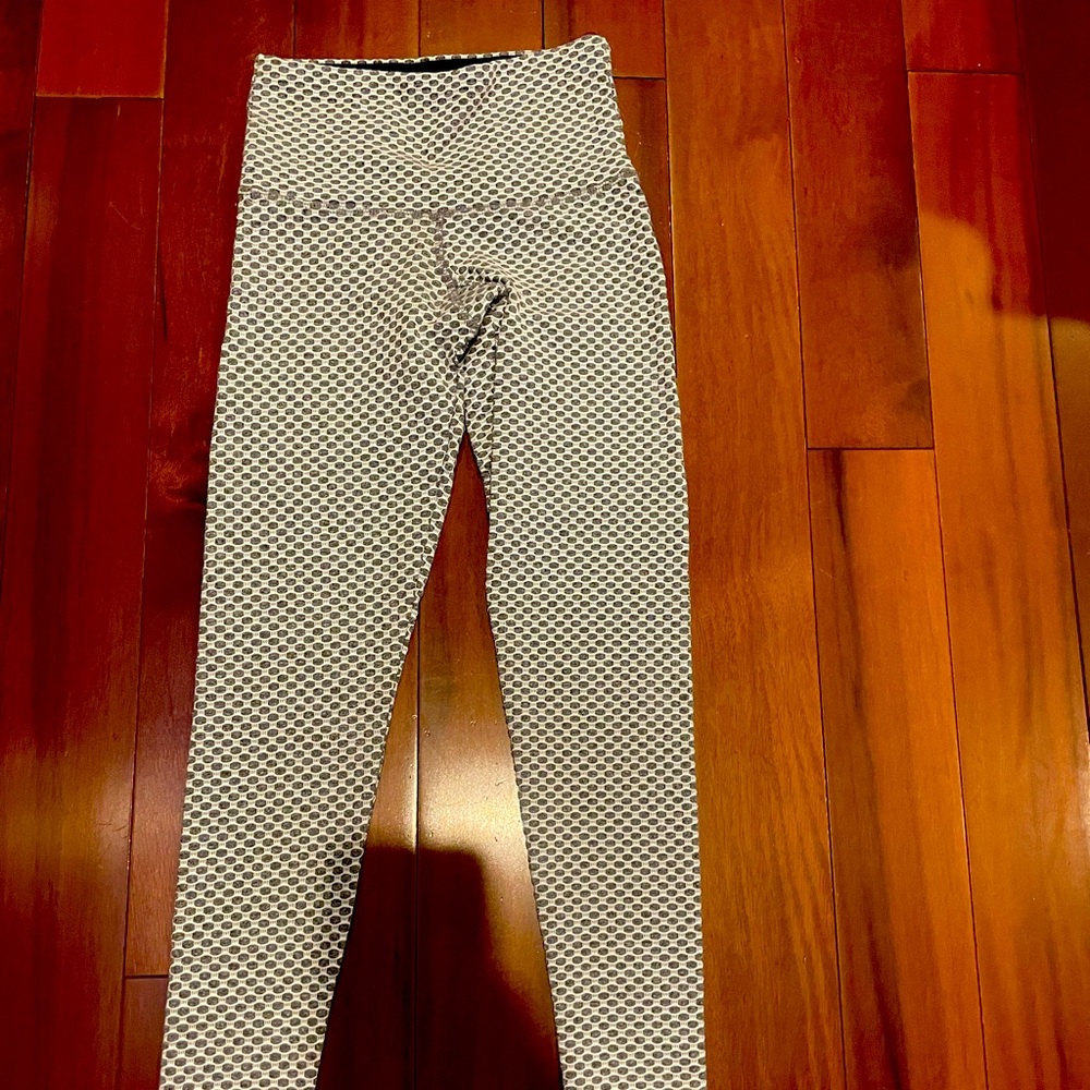 Strut this leggings nwot